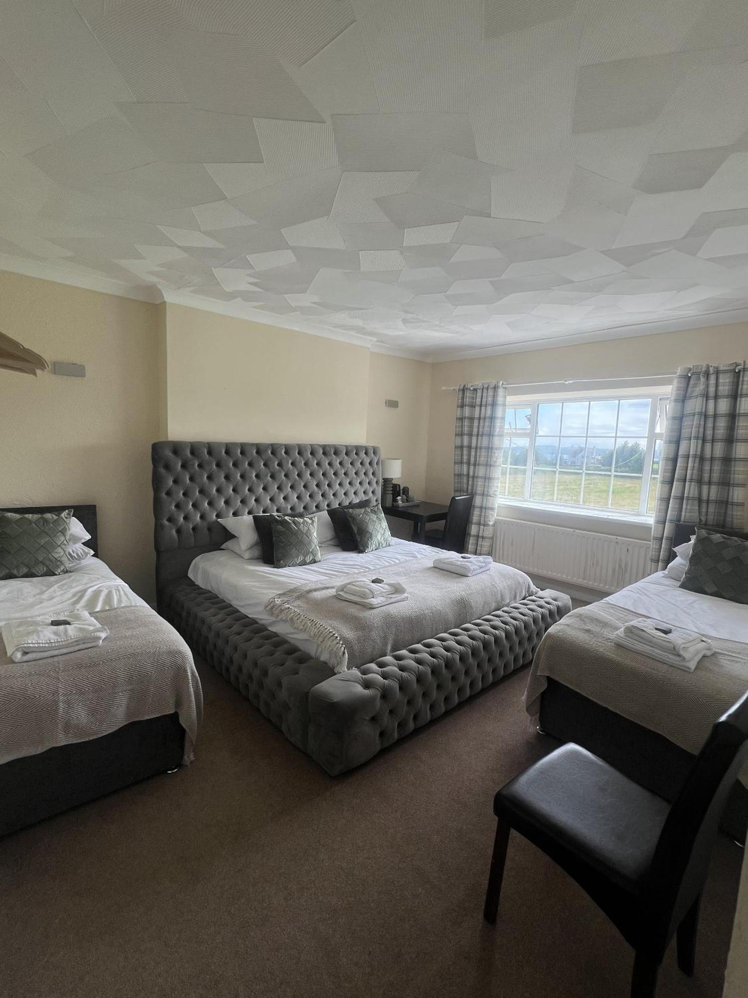 Ty Dderw Country Inn Моілфре Номер фото