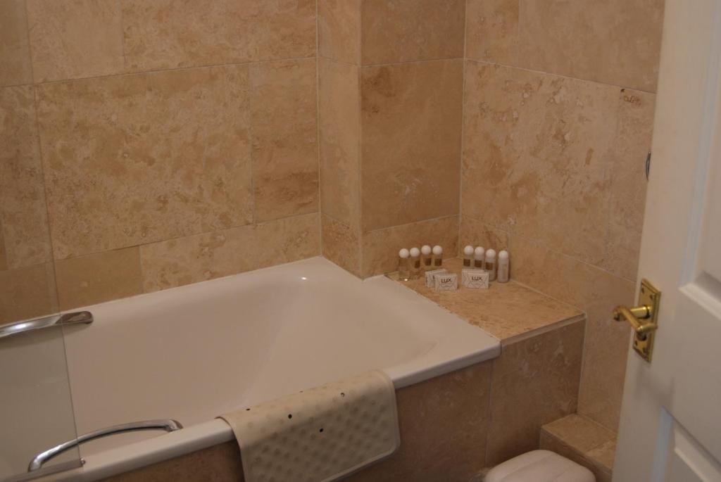 Ty Dderw Country Inn Моілфре Номер фото