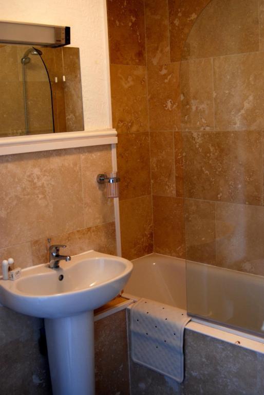 Ty Dderw Country Inn Моілфре Номер фото